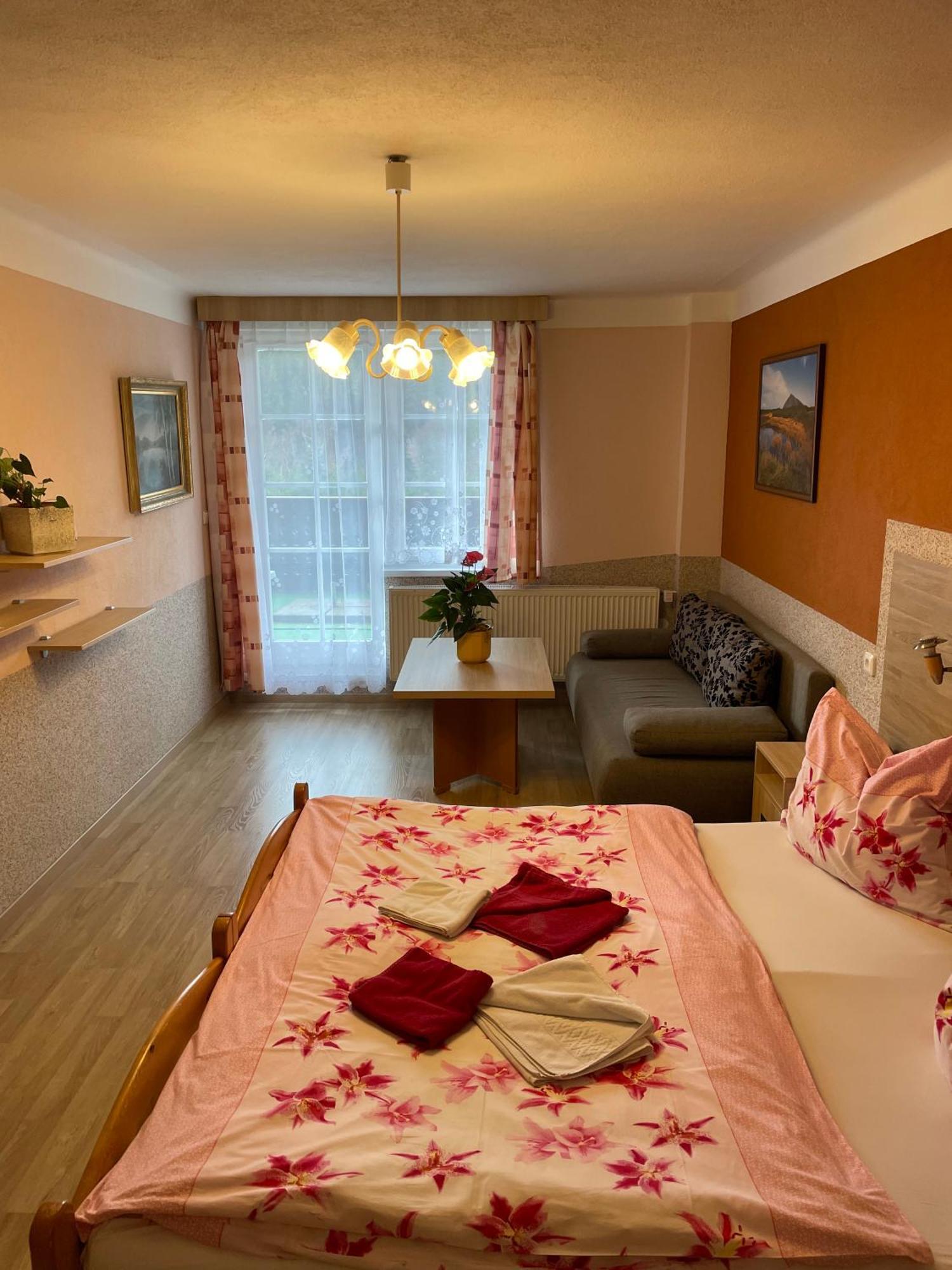 Pension Svycarsky Dum Špindlerŭv Mlýn Extérieur photo