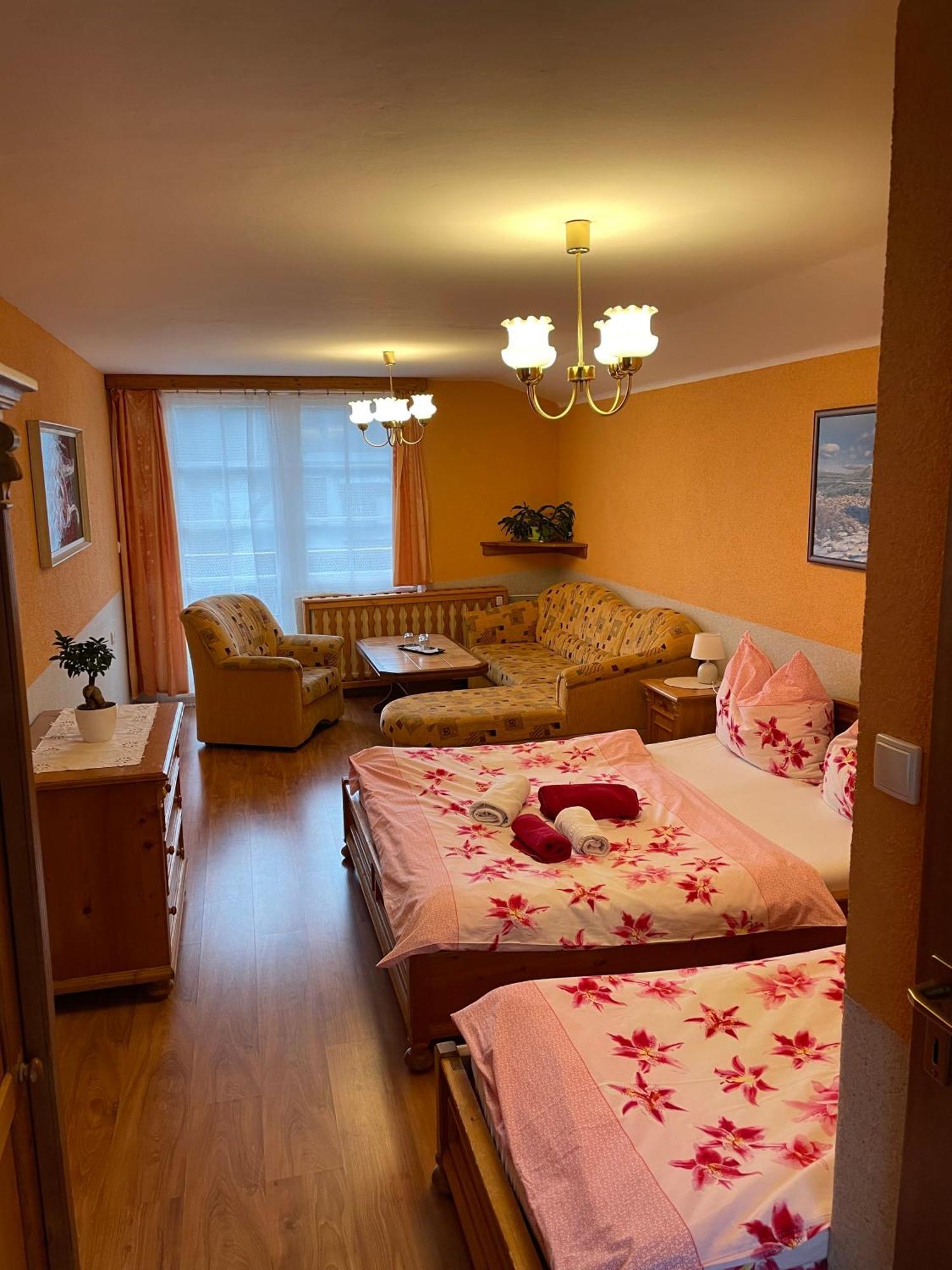 Pension Svycarsky Dum Špindlerŭv Mlýn Extérieur photo